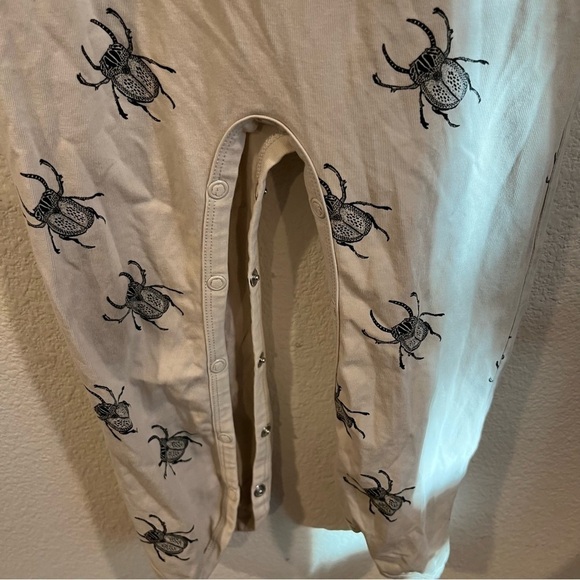Iglo + Indi 2y-3y snap long sleeve beetle one piece - Picture 3 of 6